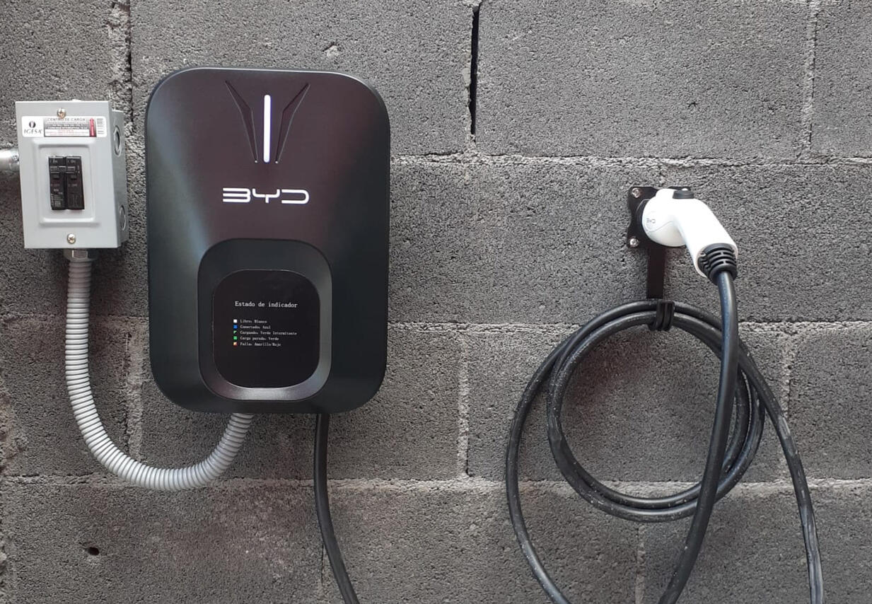 Instalación cargador BYD